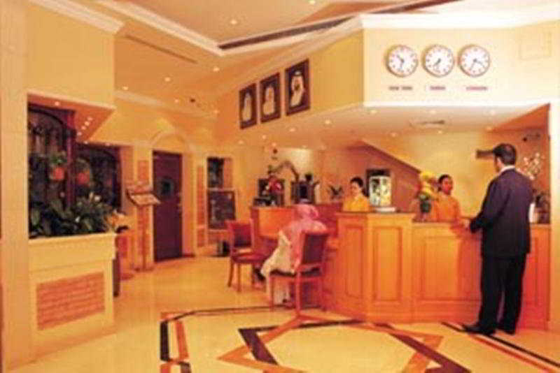 Broadway Hotel Dubai Exterior foto